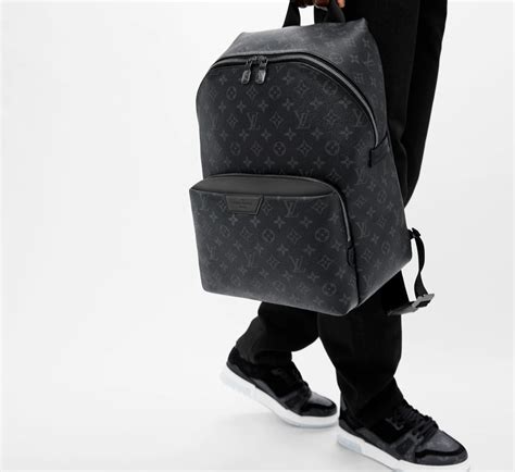 louis vuitton men's discovery backpack